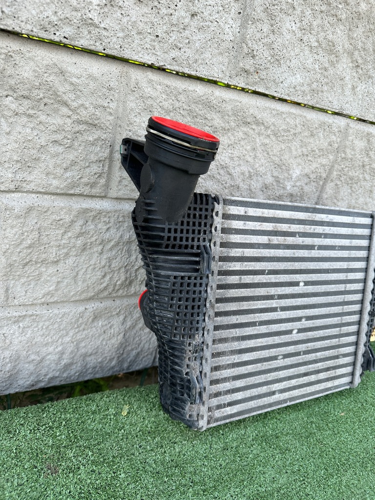 фото №6, Porsche macan 95b радіатор інтеркулер 95b145804b