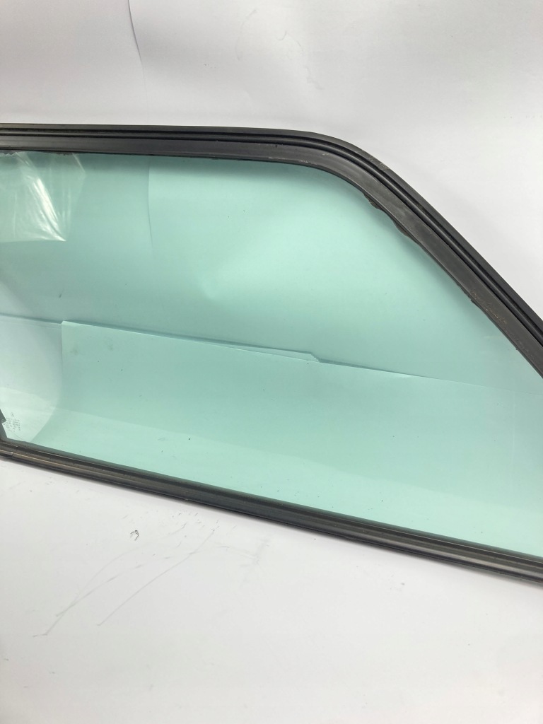 Скло з прокладка ліва задня лівий задній водія бічна mercedes w124 універсал Зі Шроту