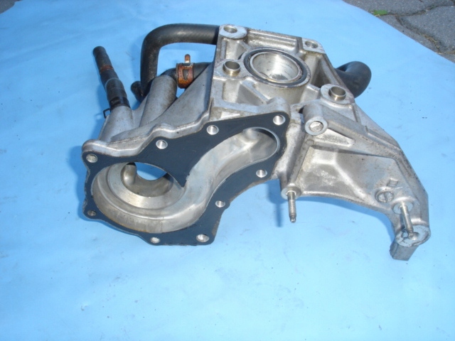 фото №4, Основа насоса wody mazda 6 ii cx7 2.2 citd r2aa