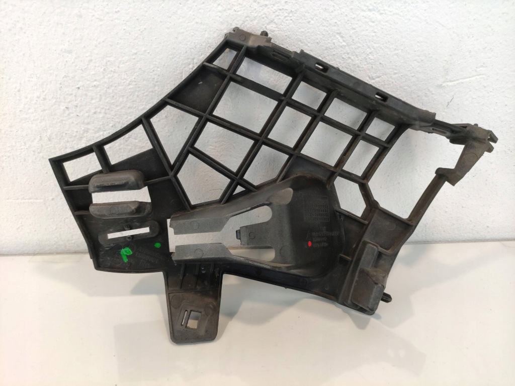 Mercedes-benz gla x156 напрямна бампера лівий перед a1568850621 Зі Шроту