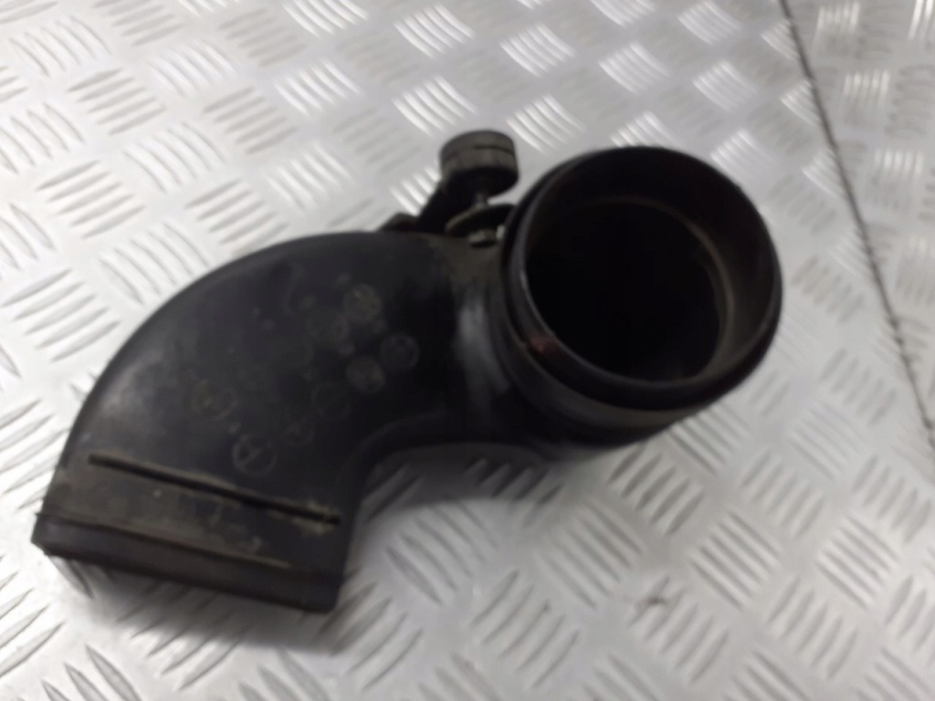 фото №1, Труба воздухозаборник воздуха kia sportage ii 2.0 crdi 28210-2e000