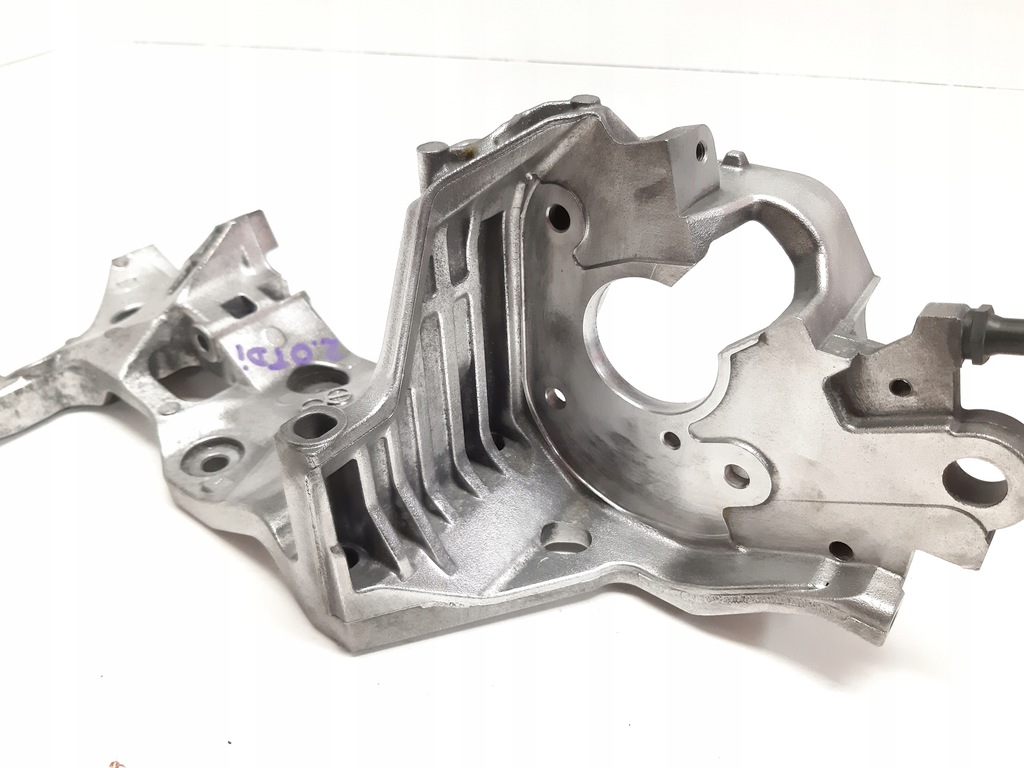 фото №7, Audi a3 8v 2.0 tdi кронштейн генератора 04l903143b