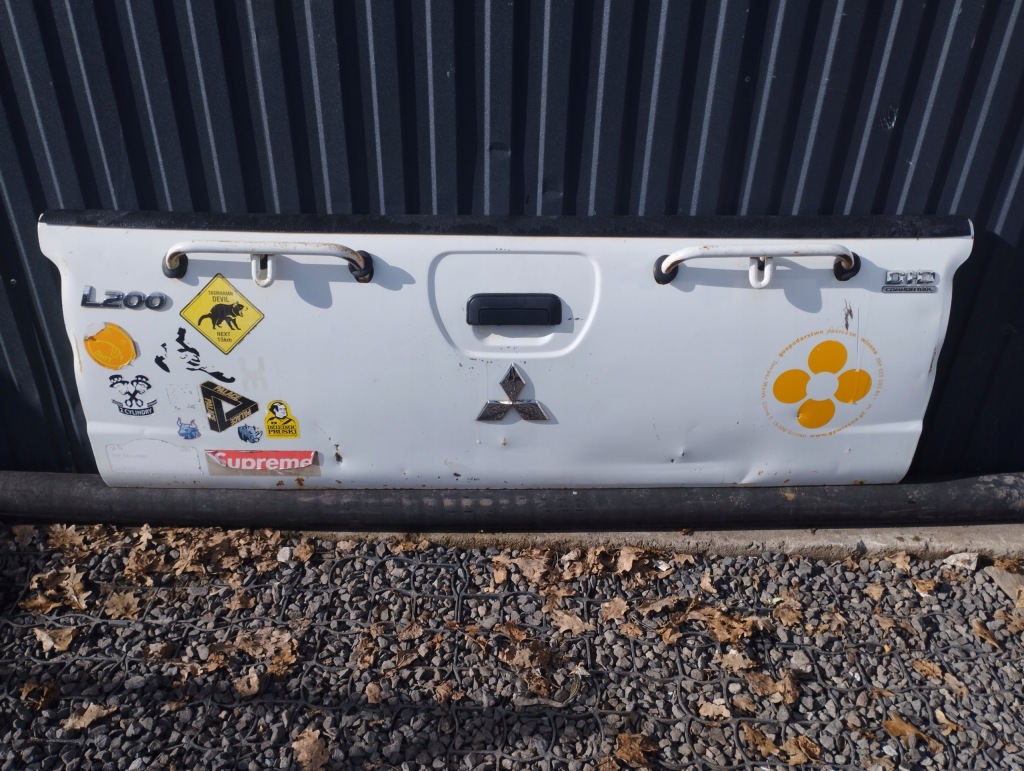 фото №1, Mitsubishi l200 4 iv 06-14 butra задняя крышка багажника кузов лак a66