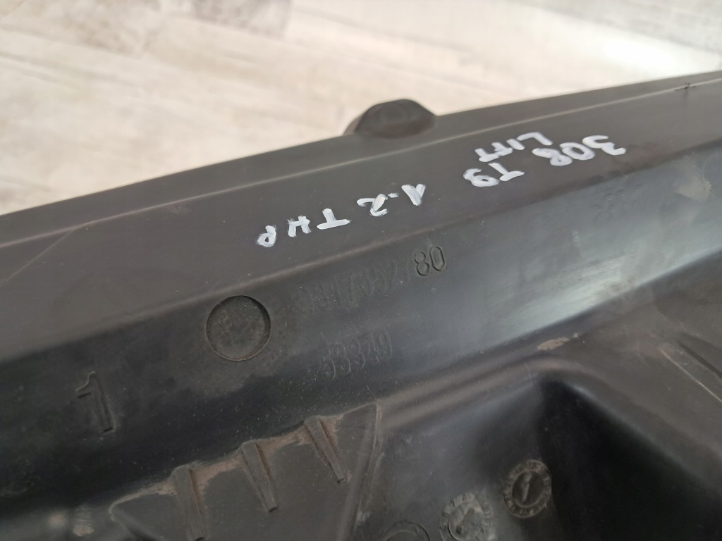 фото №6, Peugeot 308 t9 ii lift воздуховод воздуха накладка 9817652780