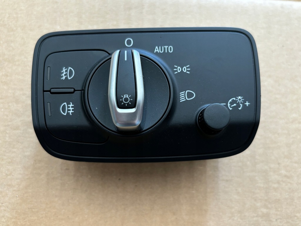 фото №1, Выключатель света audi a3 8v0941531l