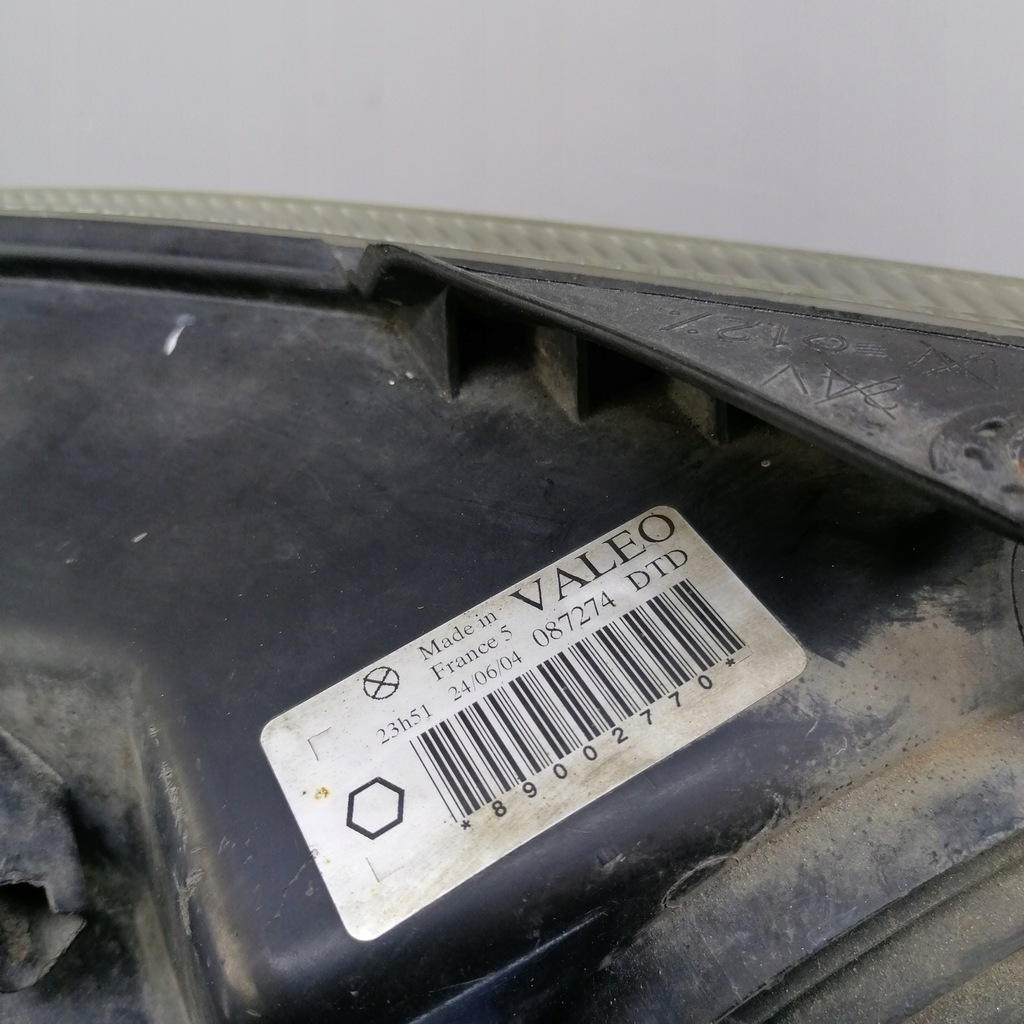 фото №5, Peugeot 206 лампа передня права 89002770