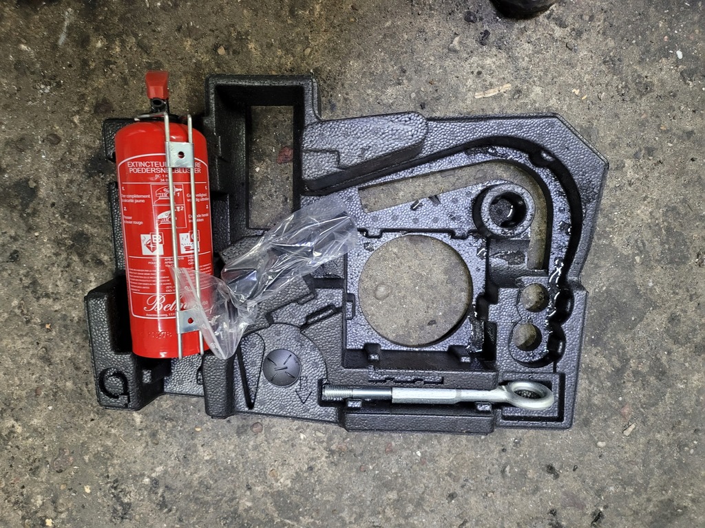 фото №1, Пінополістирол вкладиш багажника volvo v40 ii 31445512