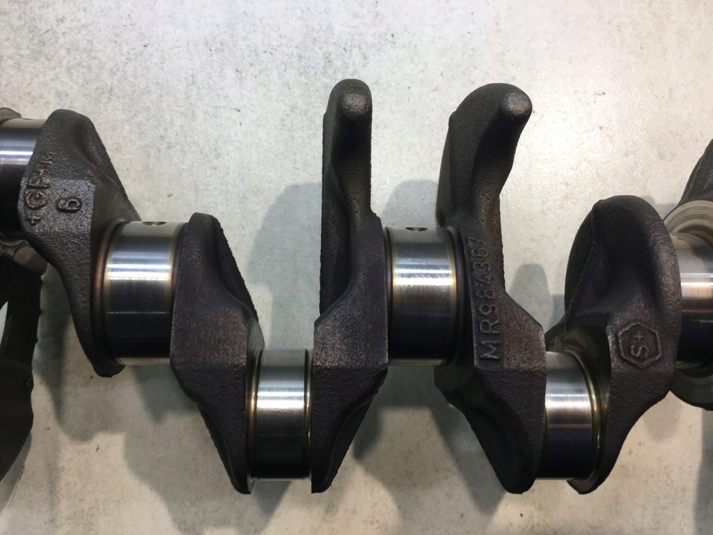 фото №11, Wał коленчатый colt vi 1.3 16v mr984367