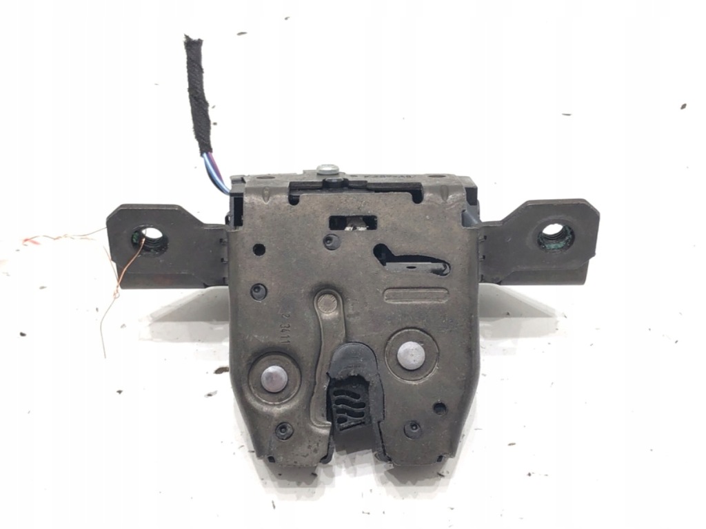 Купити Замок кришки задній opel astra j хетчбек 13581023