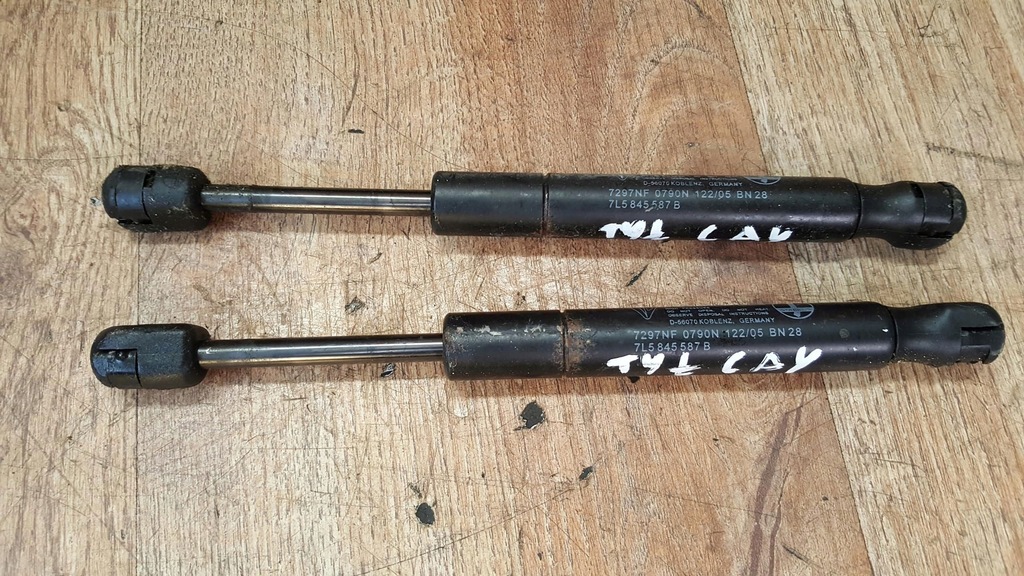 фото №1, Porsche cayenne 7l привод крышки