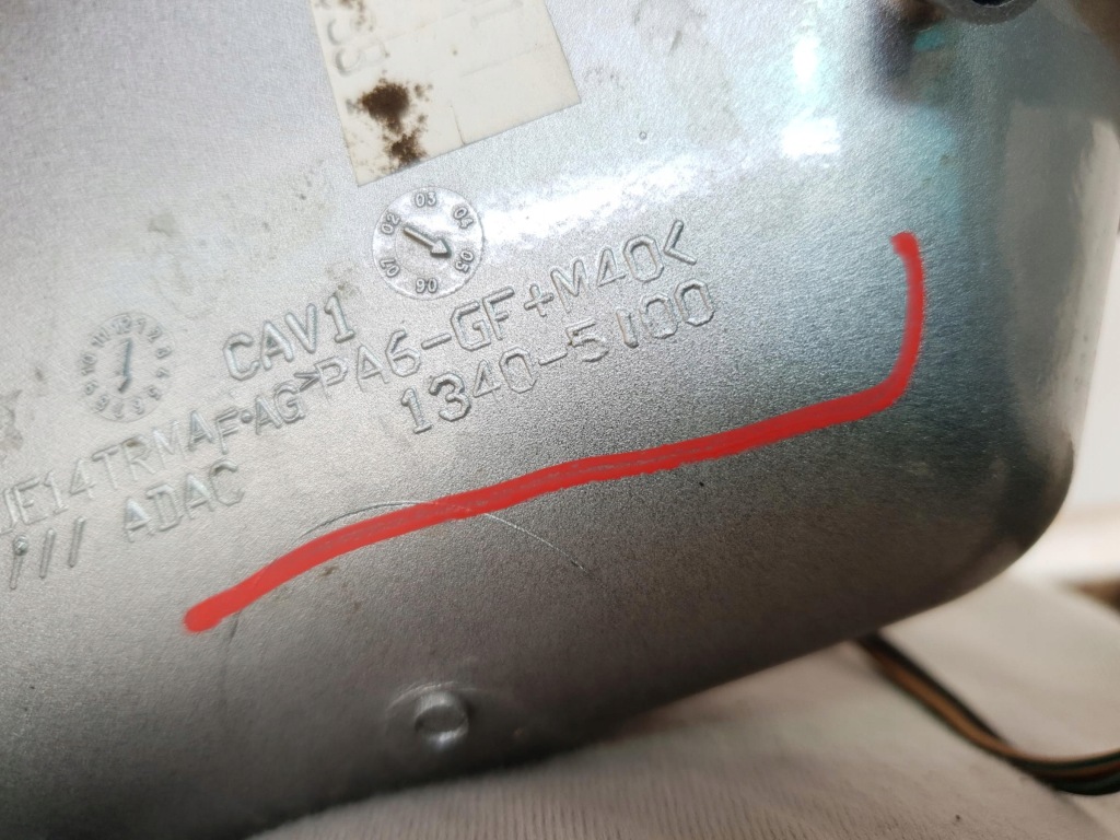 Ручка крышки багажника задняя chrysler pacifica Недорого