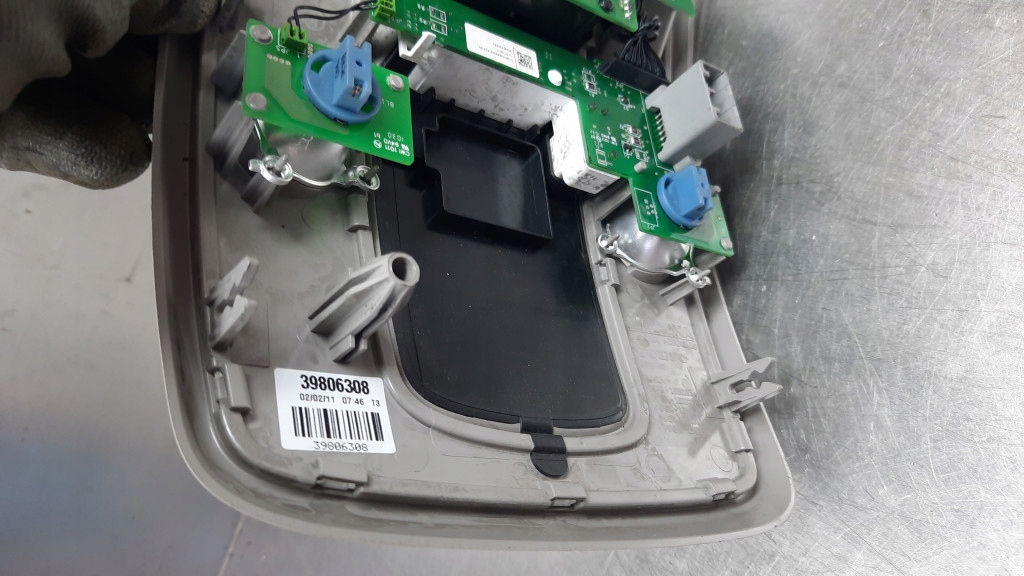 фото №7, Освещение кабины салона 39806308 volvo s60 ii v60 10-18r