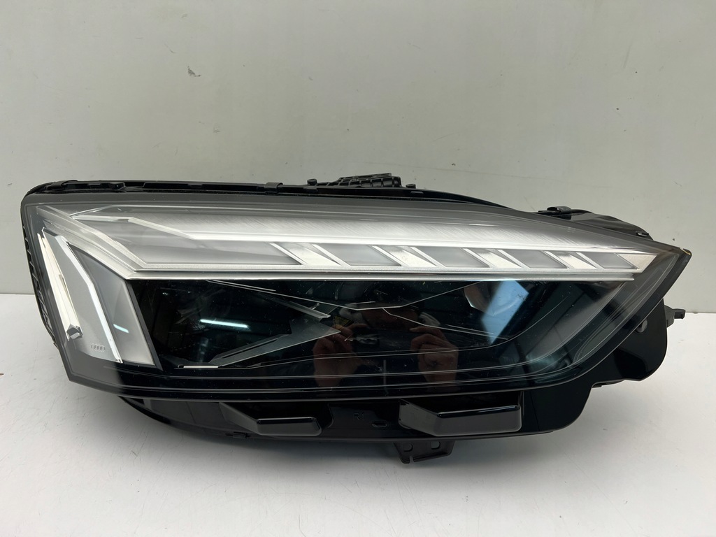 фото №1, Audi a5 rs5 8w6 lift лампа передняя правая laser n 2019-