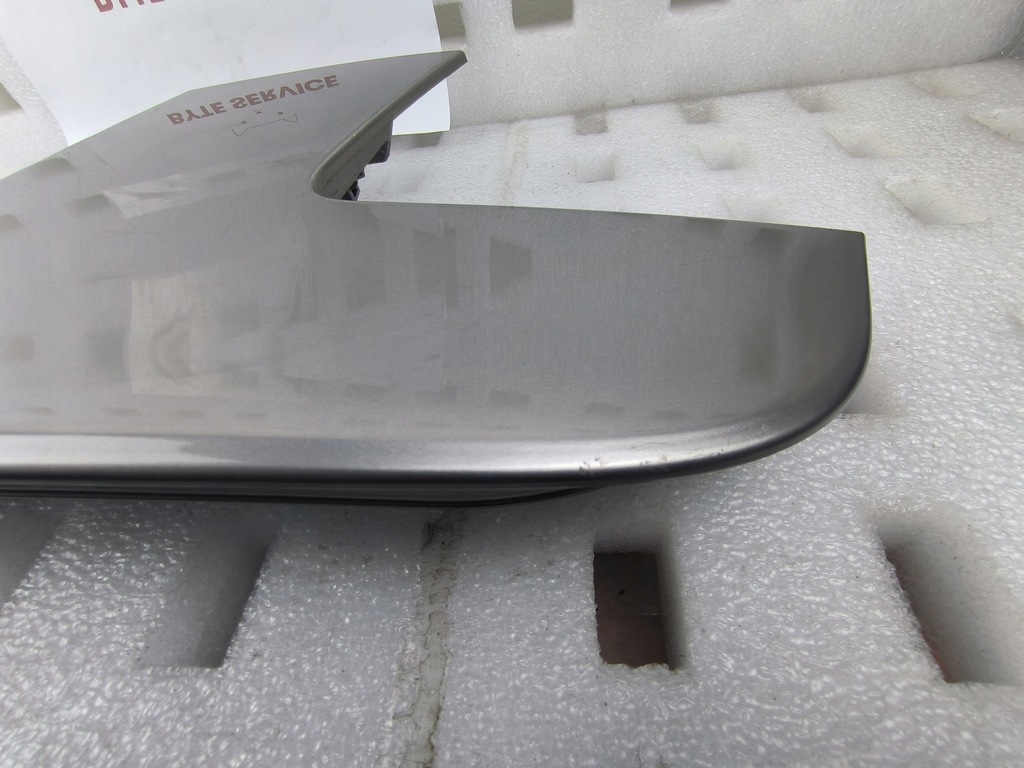 фото №8, Bmw 7 f01 f02 накладка крышки багажника 7186532