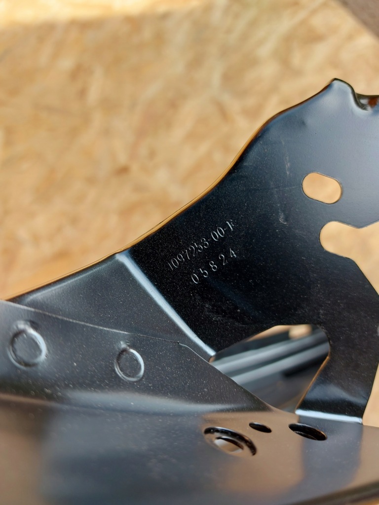 Крыло  левое  передний tesla model 3 3 2017- перед новый оригинал  1081407-00-i Доставка