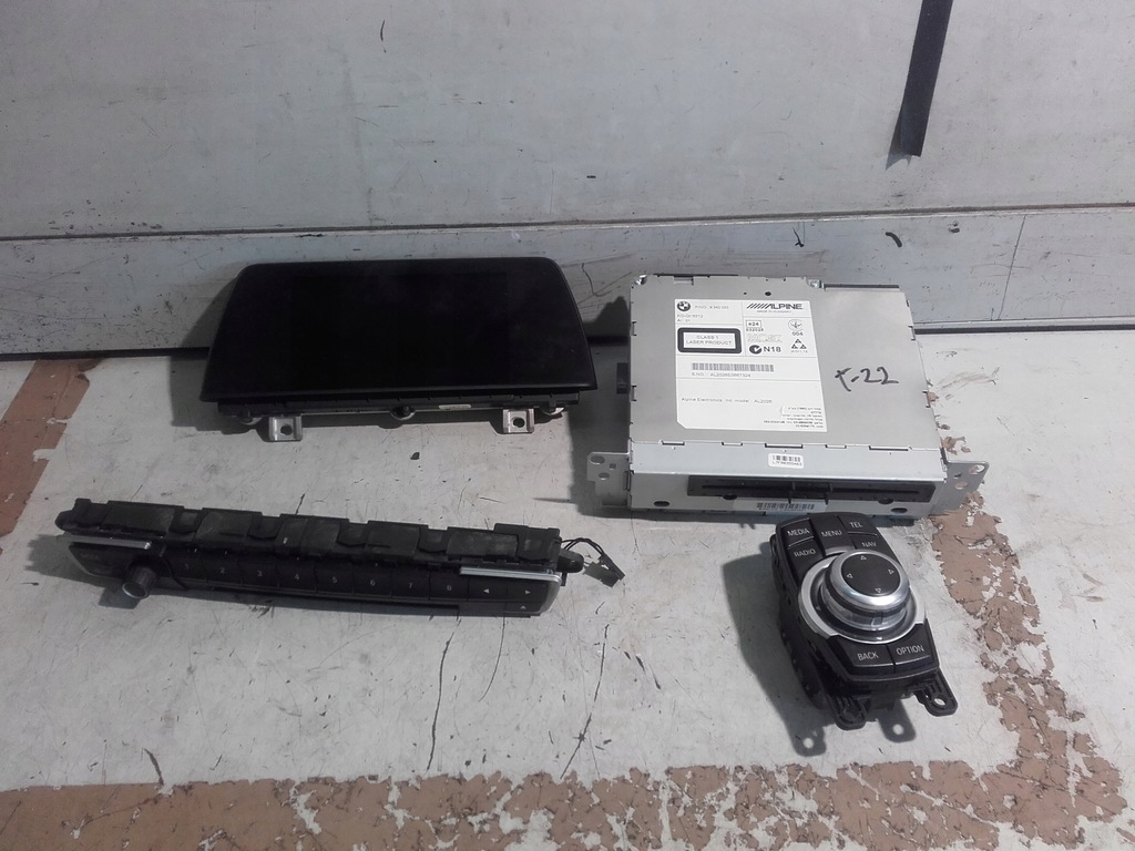 фото №1, Bmw 2 f22 радио навигация navi 9342033