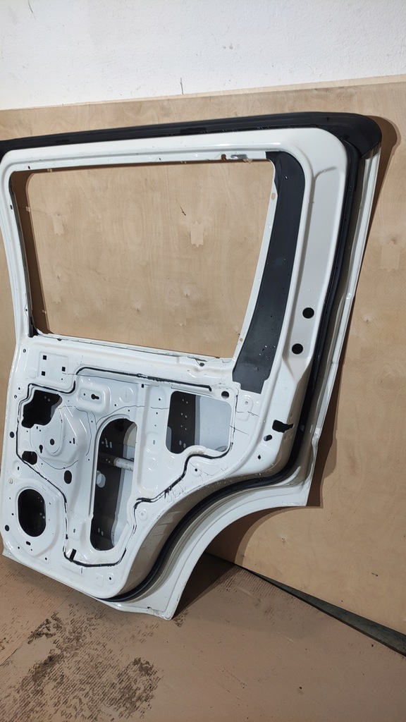 фото №7, Nissan pathfinder r51 дверь правый задняя задние