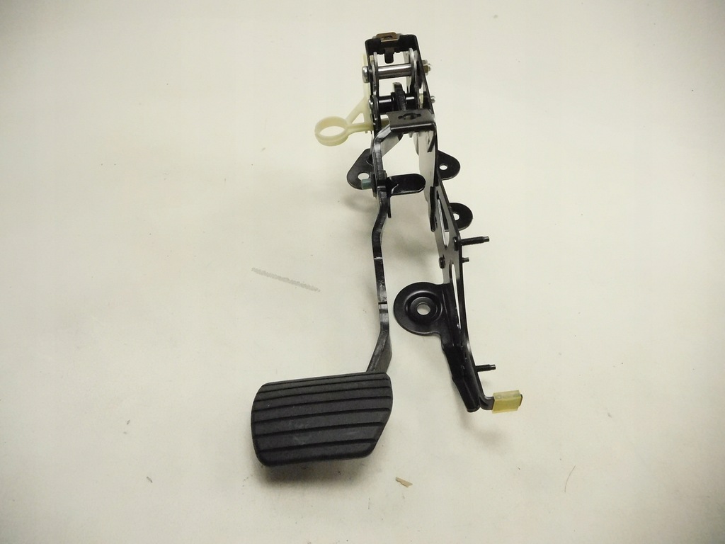 фото №2, Педаль гальма renault scenic ii 8200156037