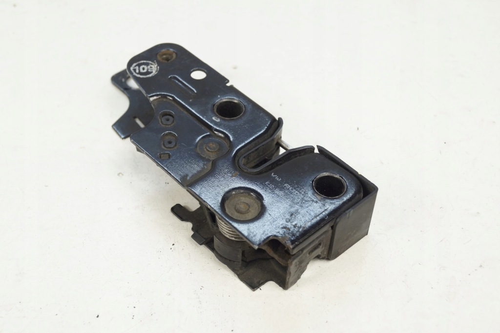 Audi a3 8p замок капот перед засов 8p0230509c Недорого