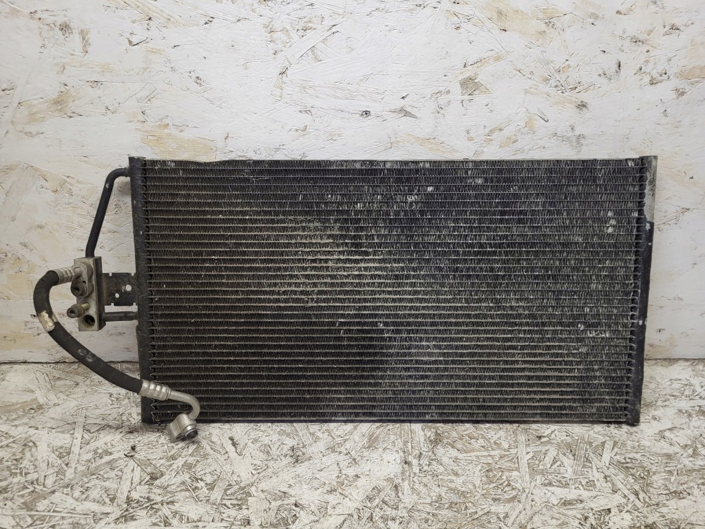 Купити Радіатор кондиціонера bmw e39