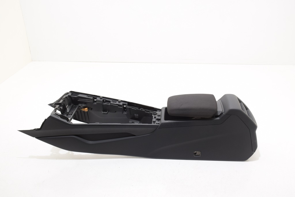 Audi a4 b9 8w lift kombi avant 19-23r сидіння заднє сидіння оббивка обшивки підігрів в Україні