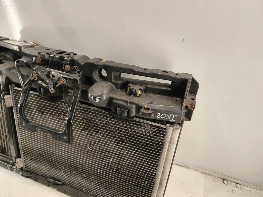 Peugeot 208 i 1.5 blue hdi ремінь передній kompletny кондиціонера інтеркулер в Україні