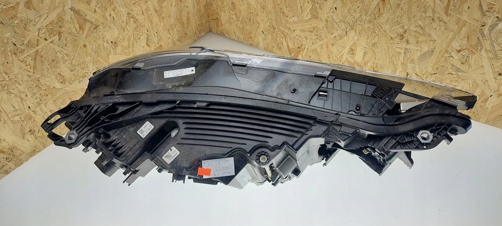 фото №11, Bmw ix 2022 лампы передние