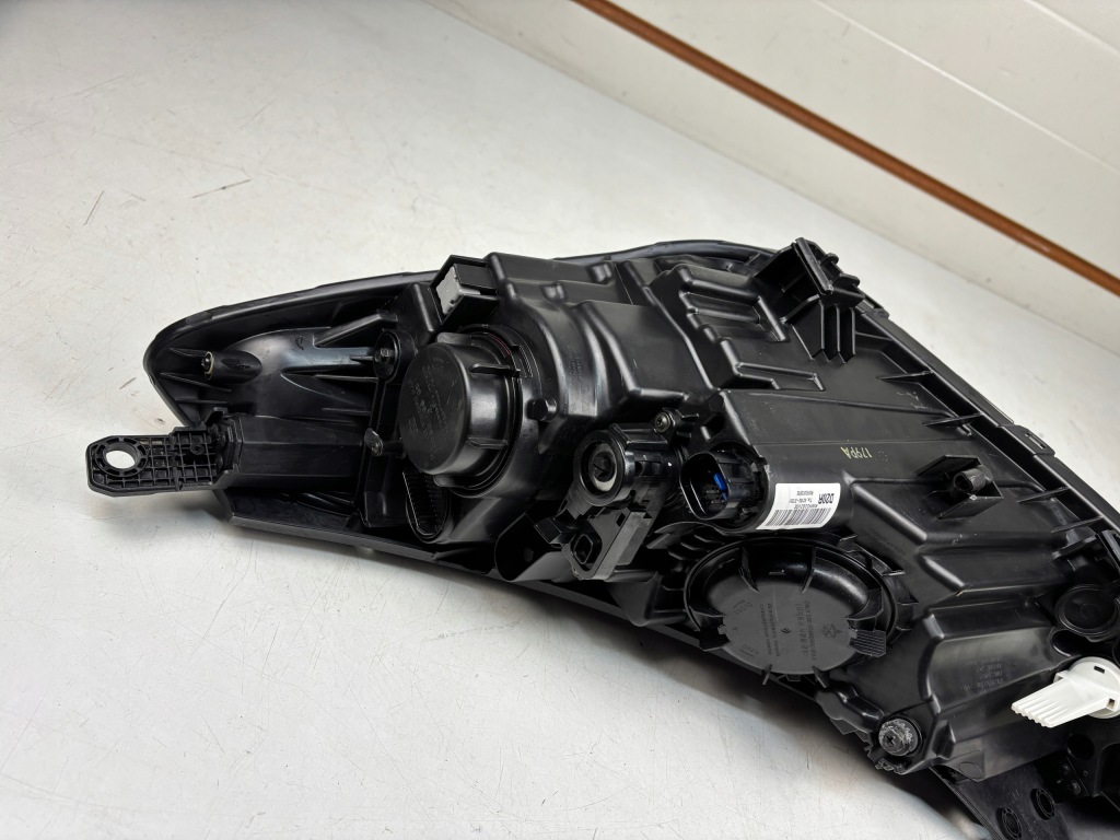 Купить Фара правая передняя hyundai tucson 3 full led 92102-d7201