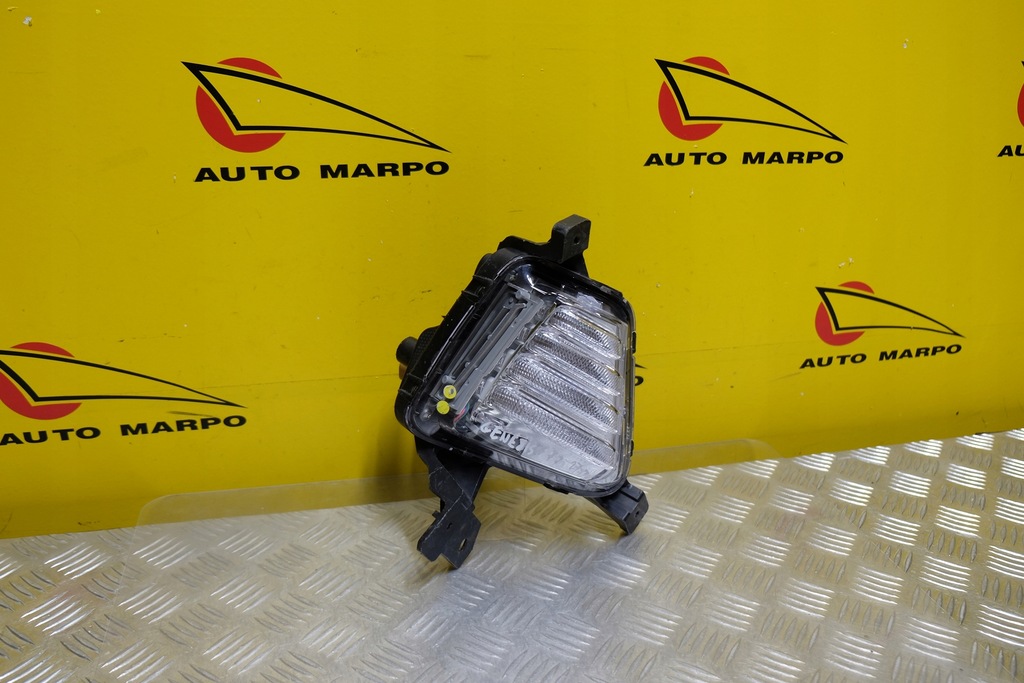 фото №4, Hyundai genesis g70 2017- протитуманна фара led drl r usa