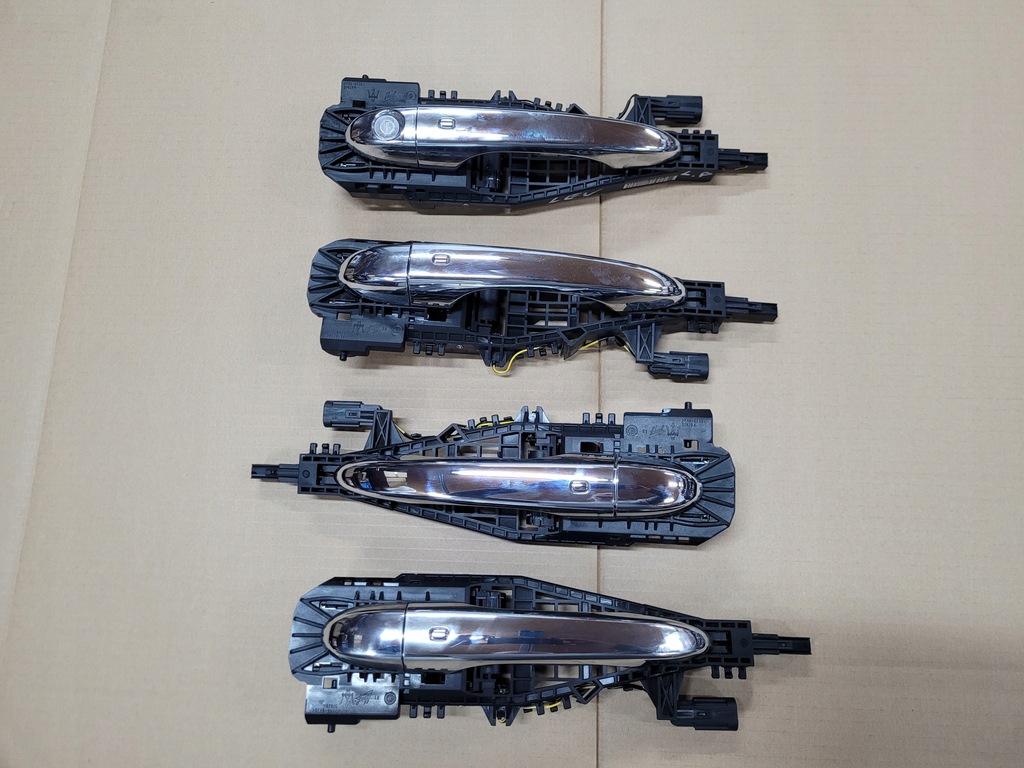 фото №1, Maserati levante ручка зовнішня двері keyless