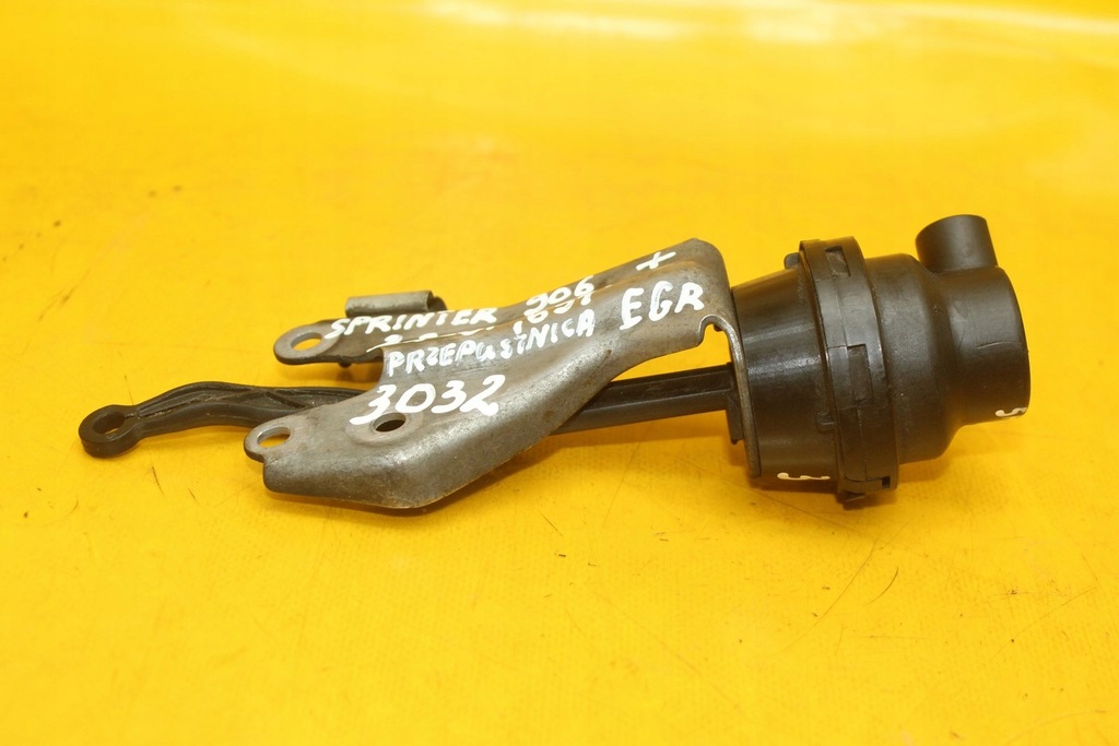 фото №7, Клапан вакуумa актуатор турбины egr mercedes sprinter 906 651 2.2