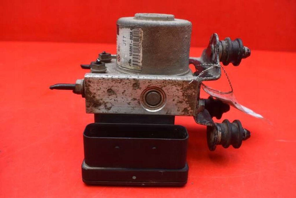 фото №5, Насос abs 2k0614117b vw caddy 3 iii 2k 2.0 sdi 68 km 04-10