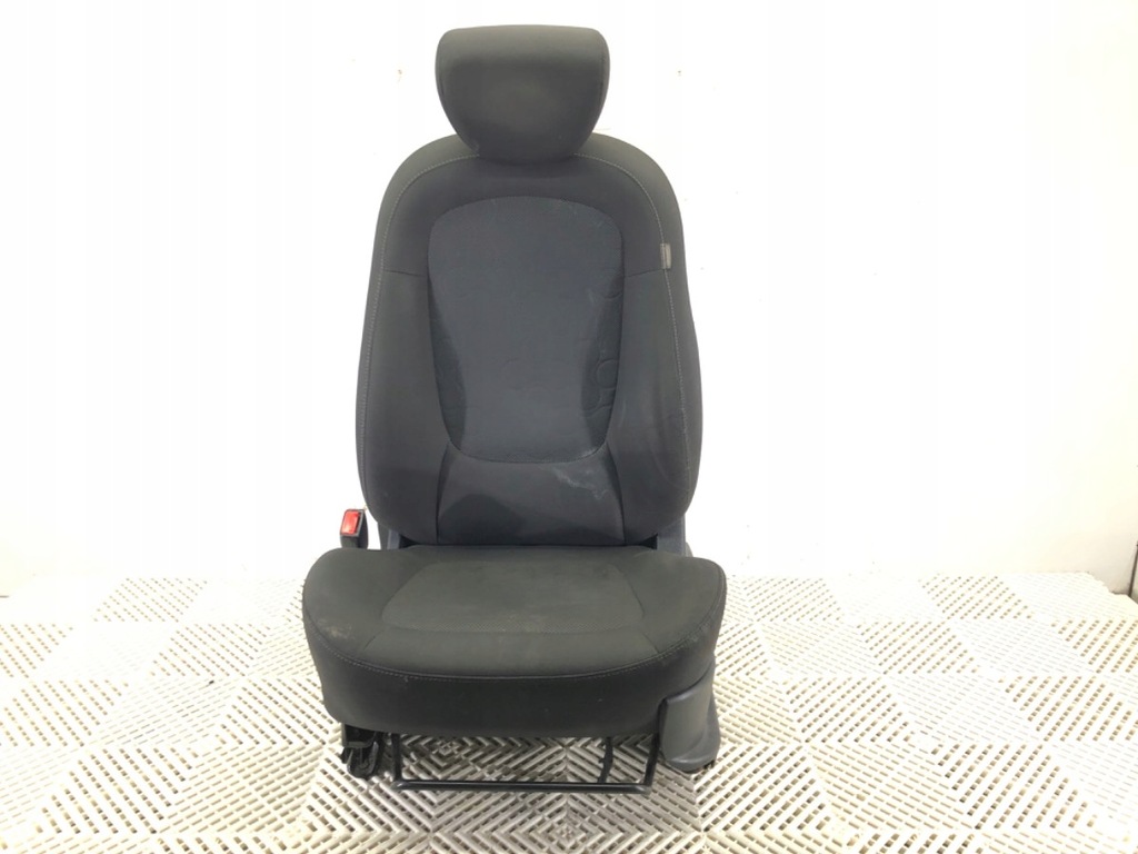 фото №1, Сиденье левый перед hyundai i20 хэтчбек