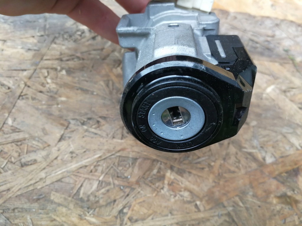 фото №5, Замок запалювання toyota aygo ii 1.0b