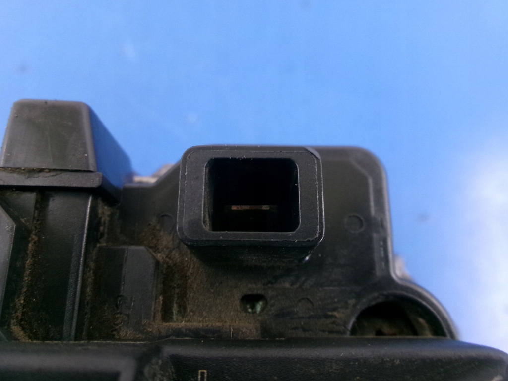 Volvo s80 1 2.9 200km генератор 9442841 bosch 0124515017 120a test в Україні