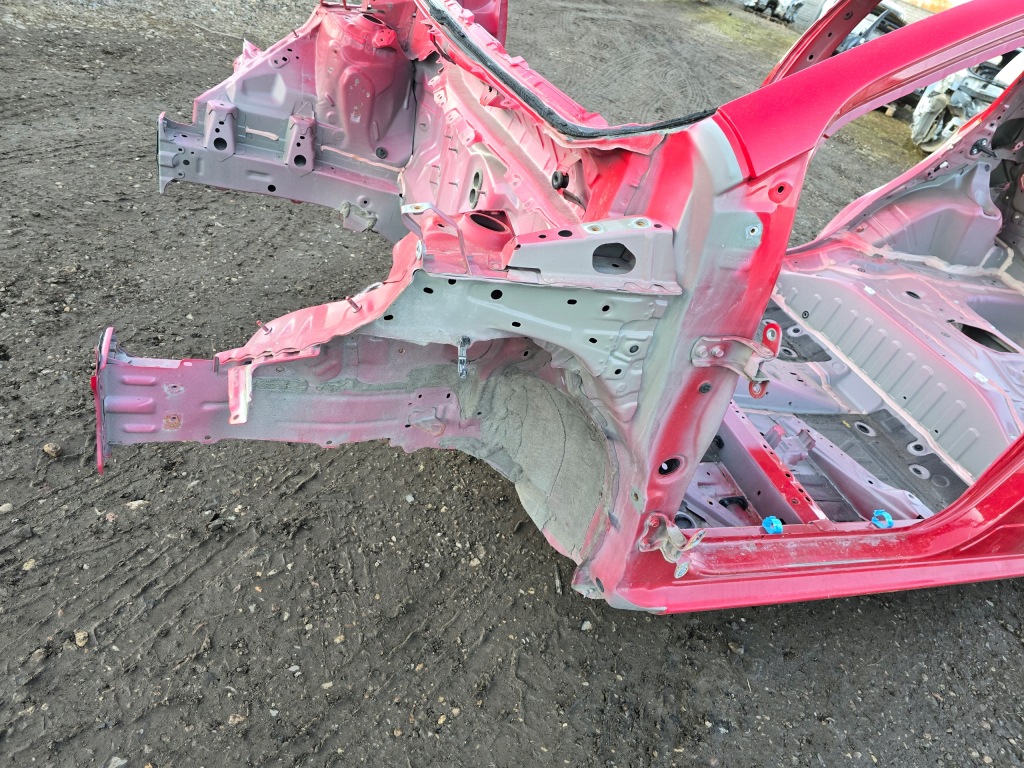 фото №1, Toyota yaris iii чверть перед передня ліва