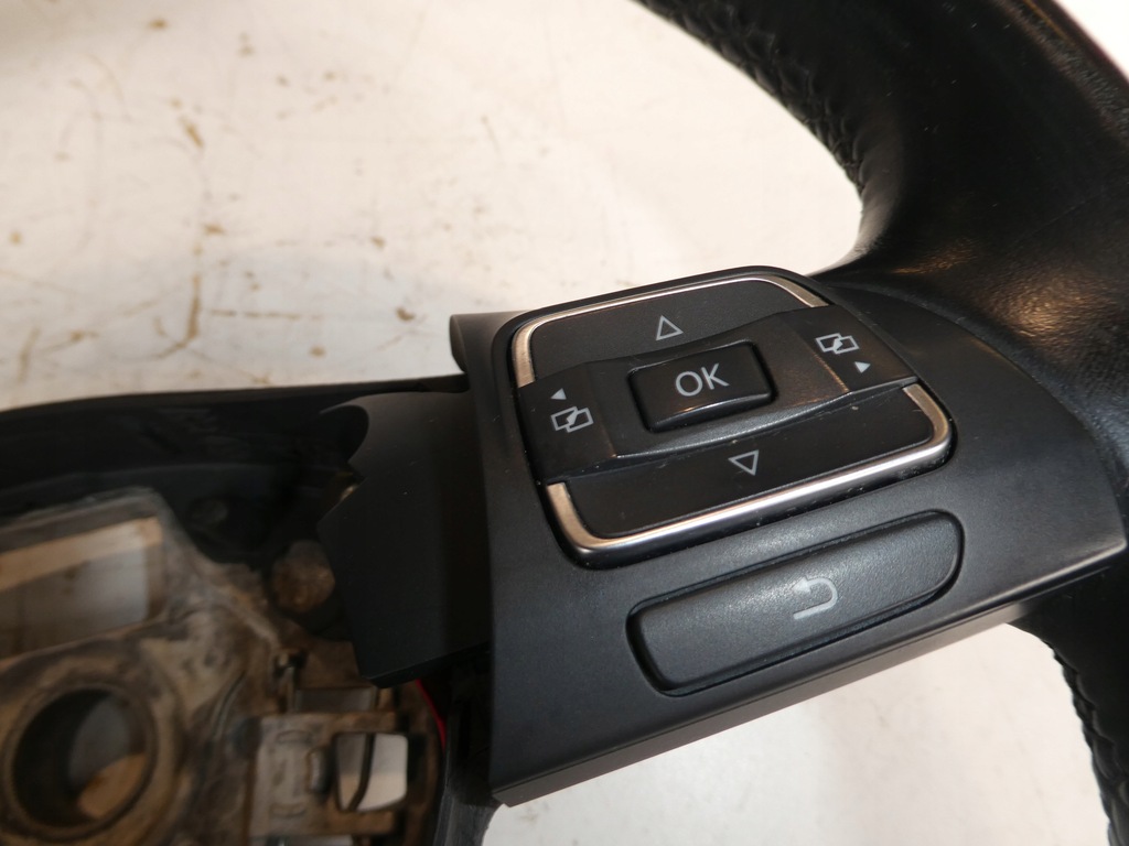 фото №6, Повітропровід шкіряний vw passat b7 cc sharan пелюстки перемикання