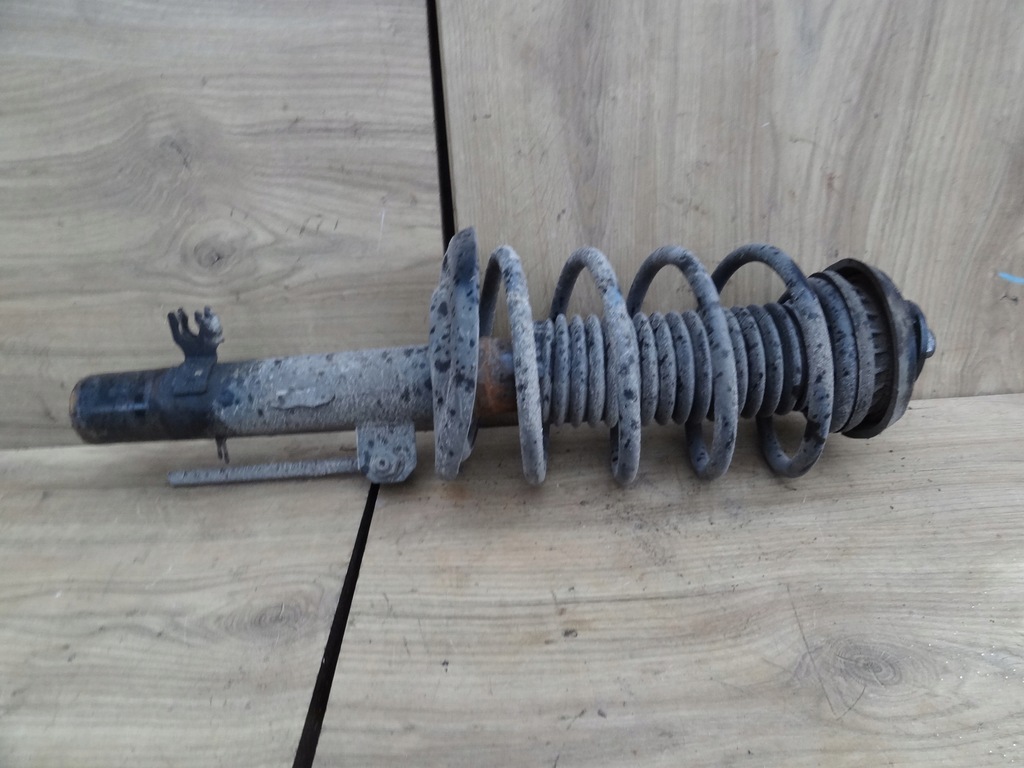 фото №1, Citroen c4 cactus 2018 lift 1,2 thp амортизатор передний правый оригинал