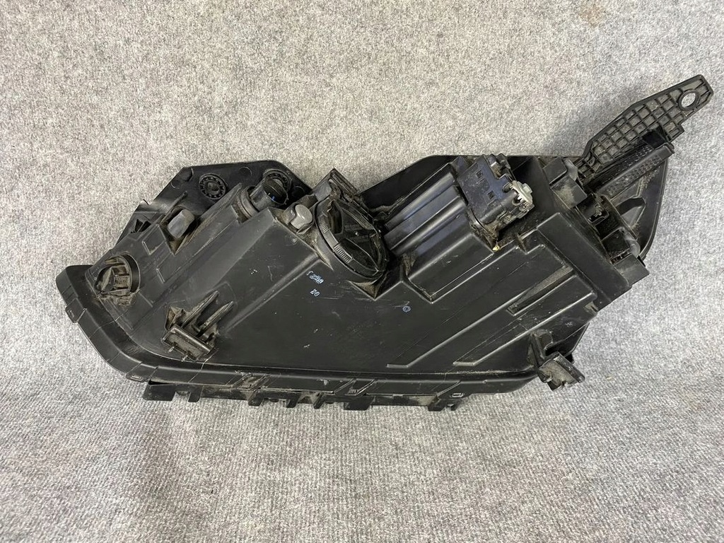 фото №16, Фара лампа передняя правая - hyundai ioniq full led 17-