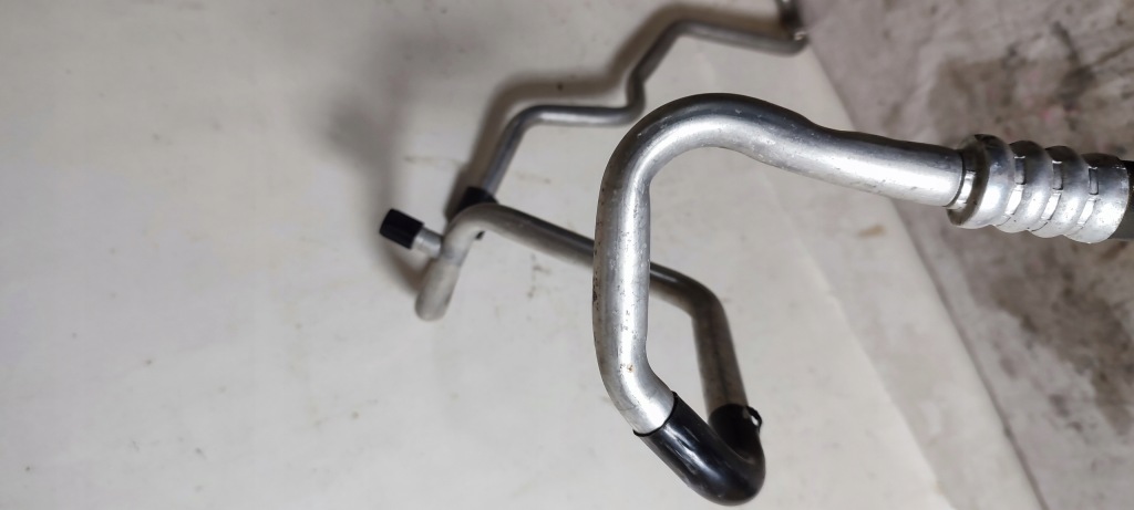 Fabia 2 polo v ibiza 10r 1,2 12v шланг кондиционера 6r1820743e в Украине