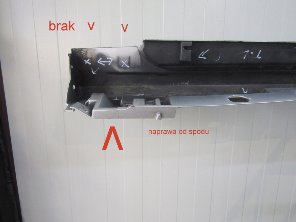 фото №10, Молдинг порог правая toyota corolla xii sedan e21