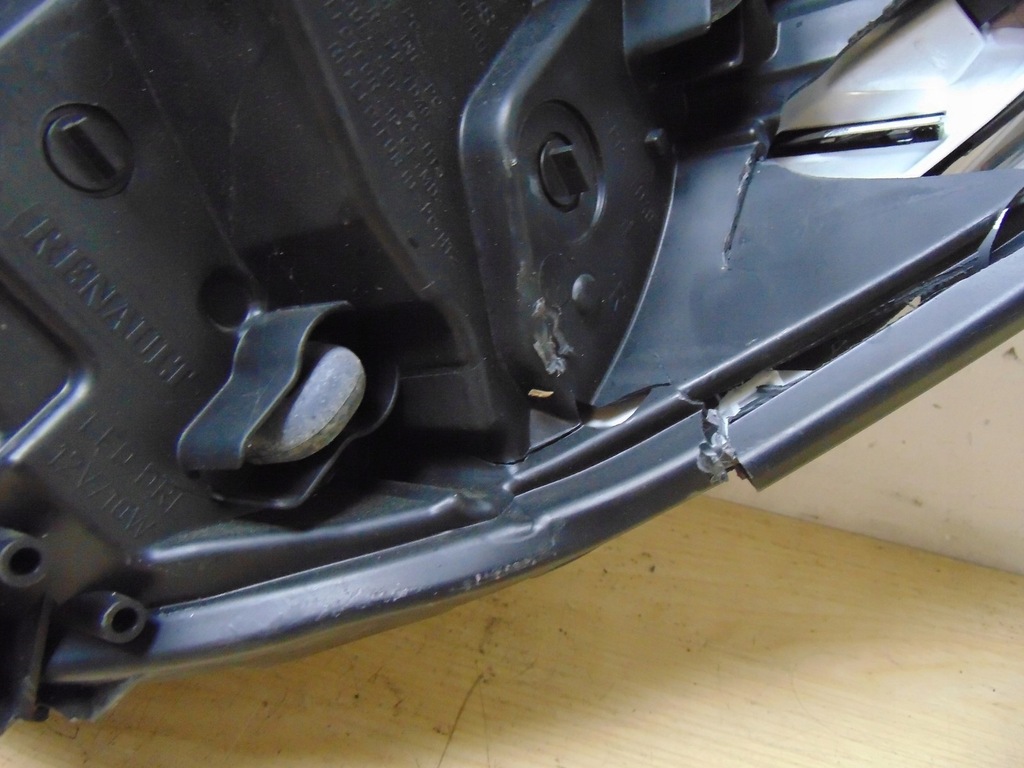 фото №13, Лампа права перед renault clio iv full led europa