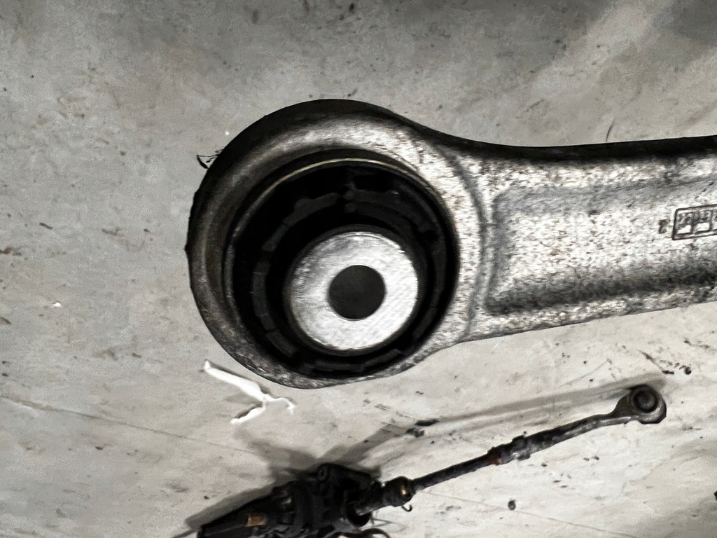 фото №7, Рычаг нижний doł перед передний правый porsche cayenne coupe 9y3 9y0 hybrid