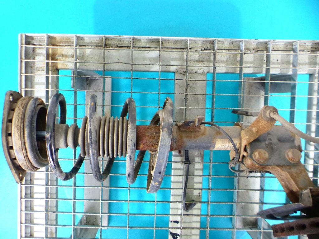 фото №1, Амортизатор перед правый renault fluence 1,5dci