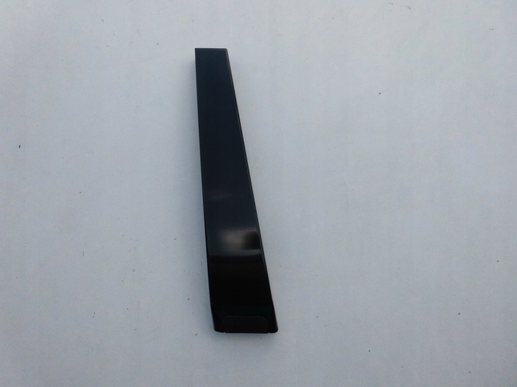 фото №1, Молдинг накладка стойка 7l6853318d touareg 7l правая оригинал