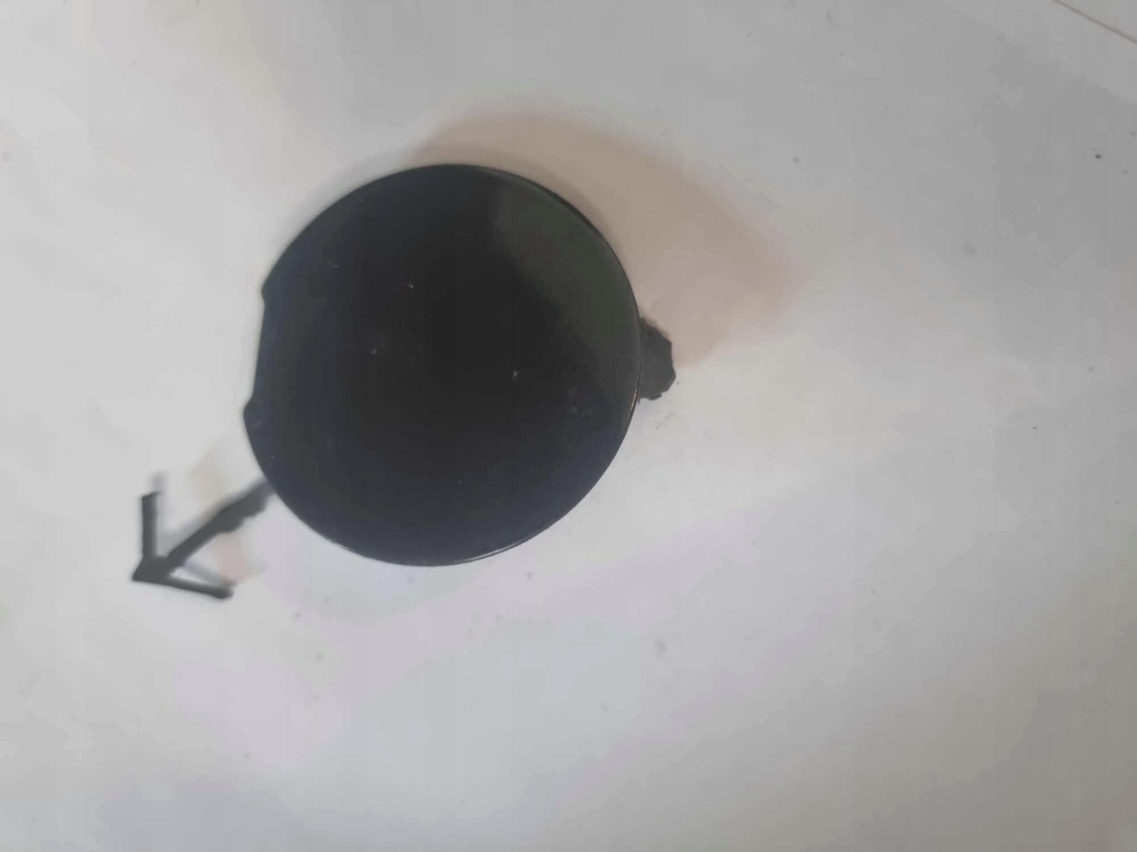 фото №1, Mazda 5 - заглушка фаркоп бампера перед c23550a11