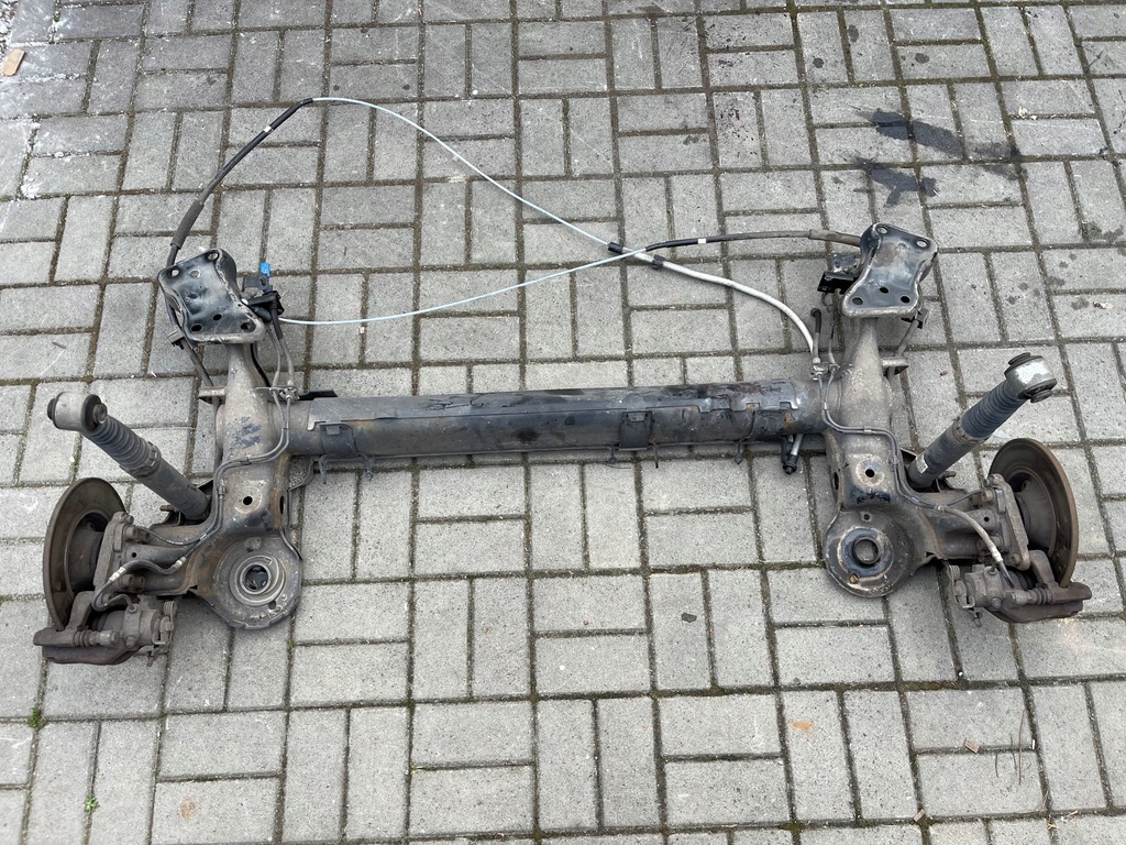 фото №1, Oś балка задняя подвеска citroen c3 picasso