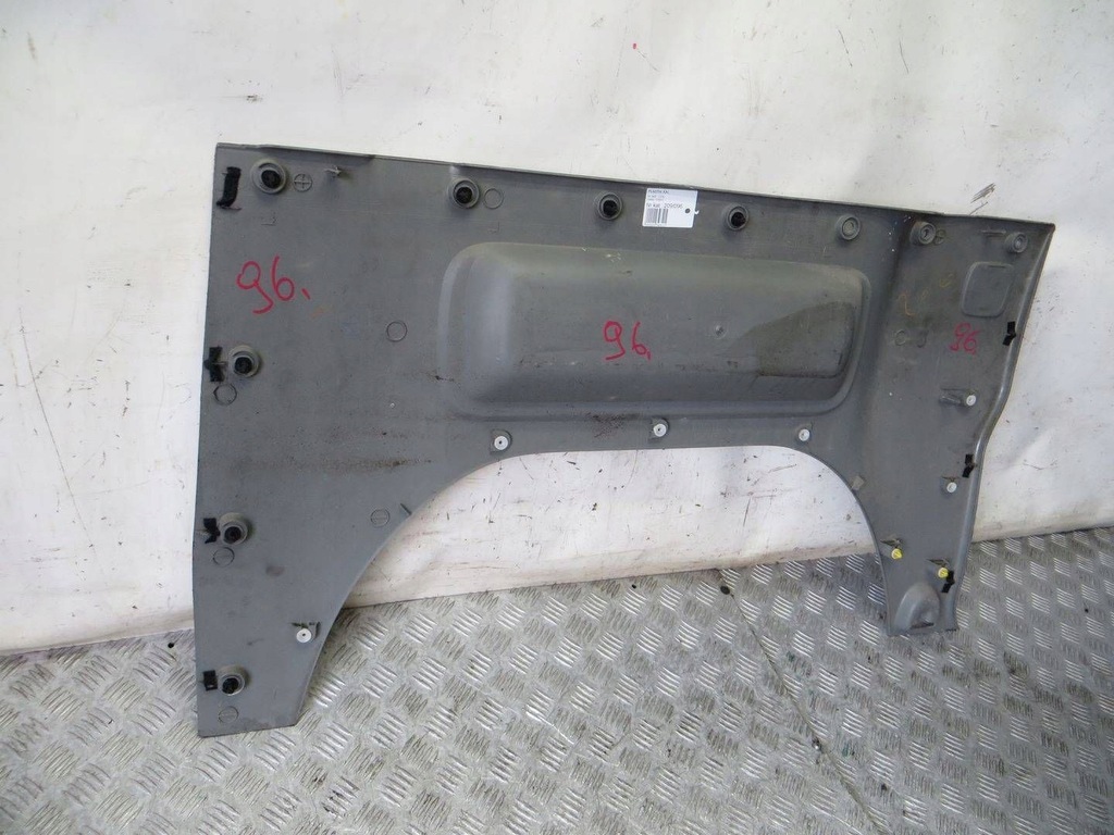 фото №9, Trafic vivaro ii защита обивка правая задняя 8200007077