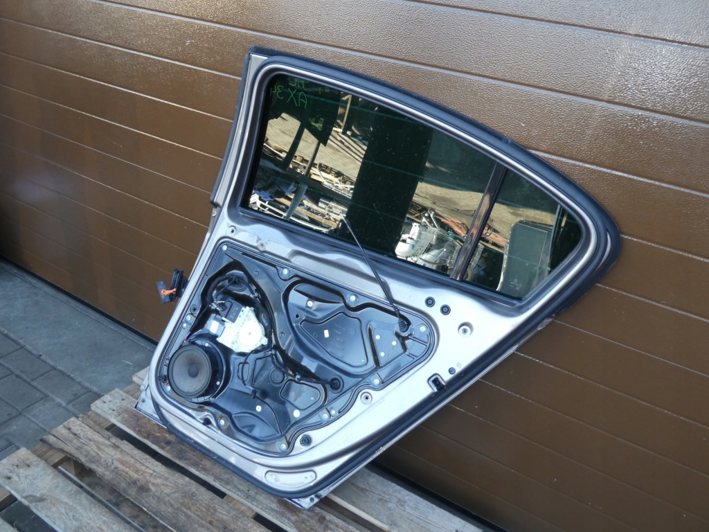 фото №8, Vw passat b7 sedan двері праве задня задні повний