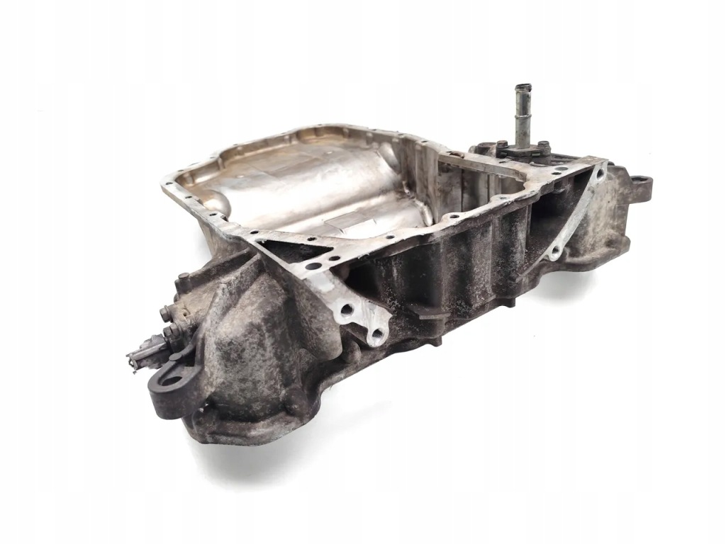 Lexus is піддон масляна 220d дизель 130kw 177 hp 12111-26030 2006 седан Доставка